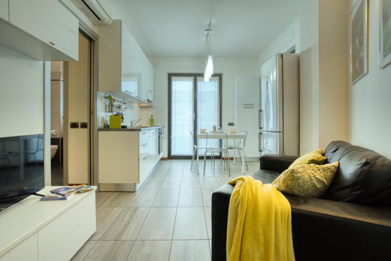 Caseospitali - Cherenel, Bilocale Vicino Centrale Mm2 米兰 外观 照片