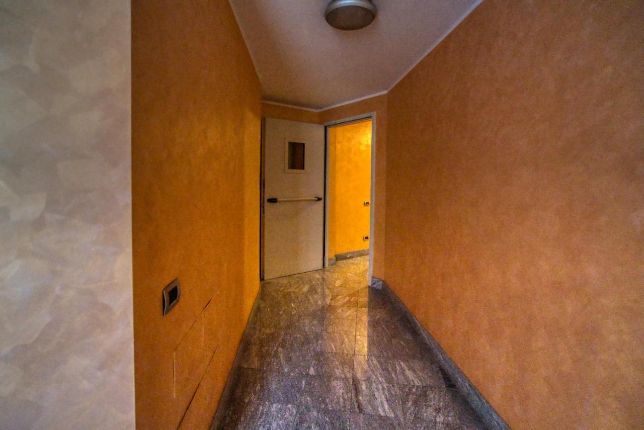 Caseospitali - Cherenel, Bilocale Vicino Centrale Mm2 米兰 外观 照片